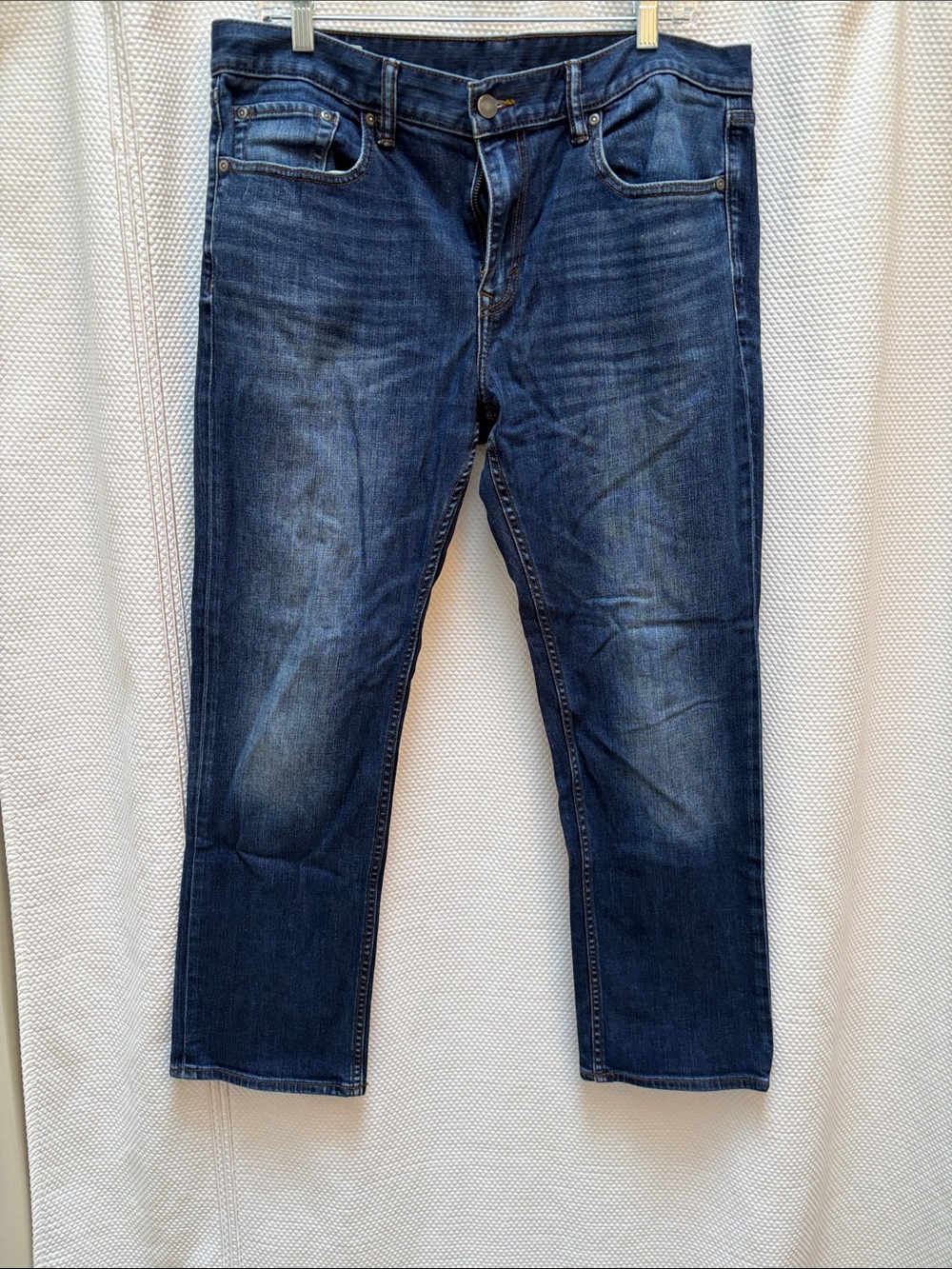 Banana Republic Men’s Straight Jeans in Dark Blue Wash